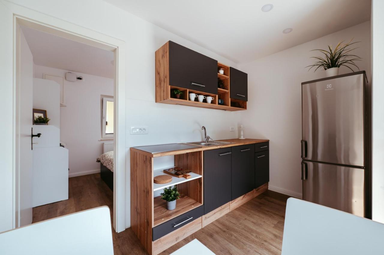 Apartment Oddih With Terrace And Private Sauna Bled Bagian luar foto