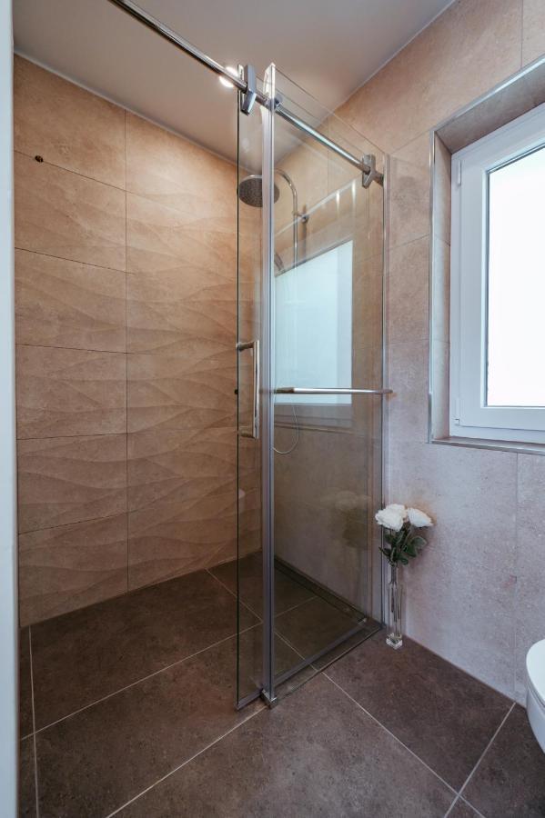 Apartment Oddih With Terrace And Private Sauna Bled Bagian luar foto
